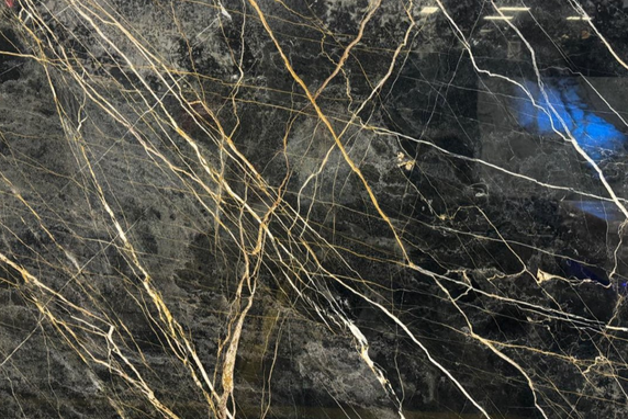 Black & Gold Extra